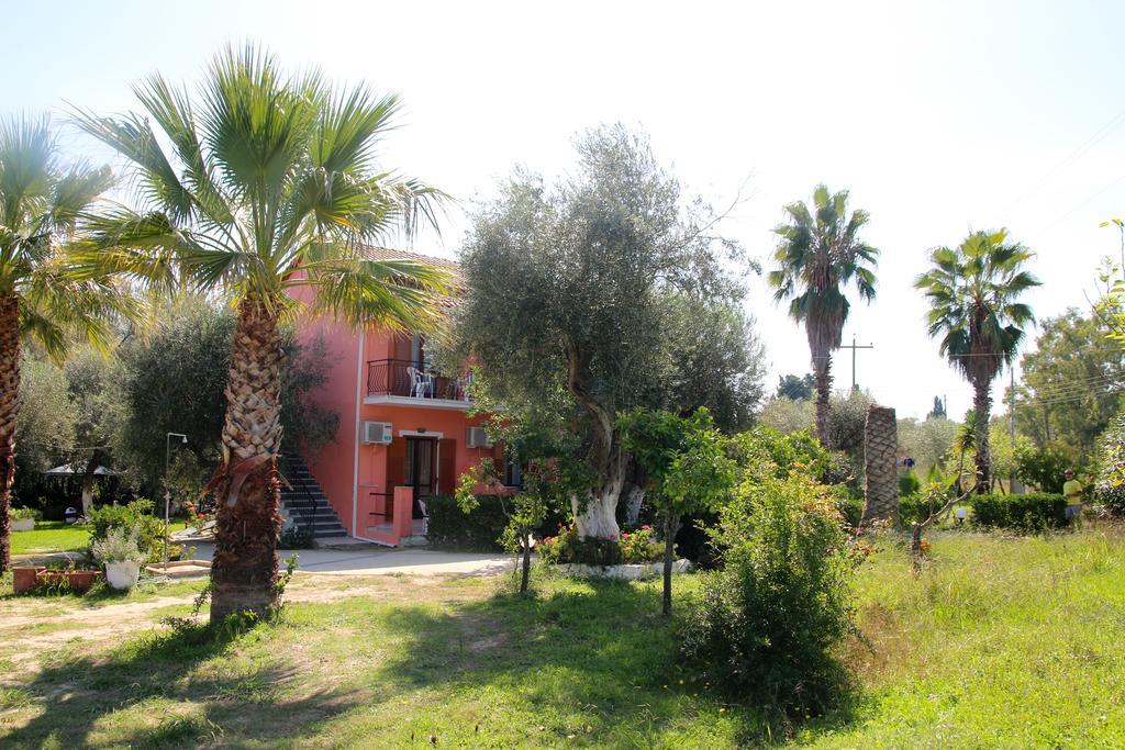 Adriana Studios Apartment Perivolion